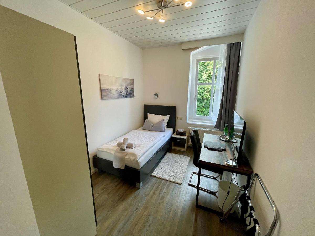 Waldhaus Pulsnitz Hotell Exteriör bild